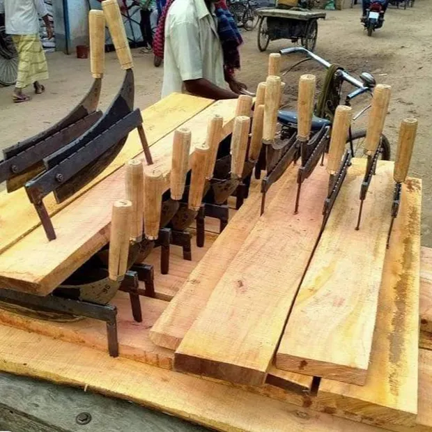 খড় ও ঘাস কাটার যাতি ৪